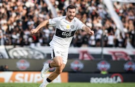 Timothy John Payne (32 años) se dispone a debutar en la Copa Sudamericana, defendiendo los colores de Olimpia.