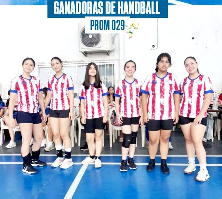 Las mejores del handbol, las niñas de la Promo'29.