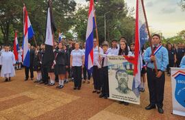 Varias instituciones educativas se congregaron en la Plaza de los Héroes.
