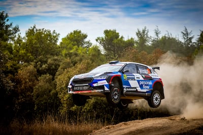 Fau Zaldívar y Marcelo der Ohannesian, a bordo del Škoda Fabia RS Rally2, del Raceseven, durante la primera etapa del rally italiano.