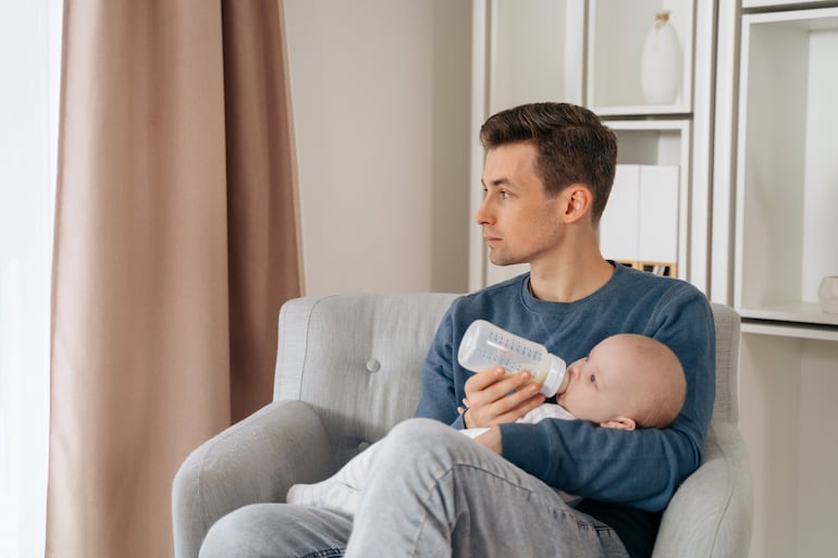Concepto de licencia por paternidad.