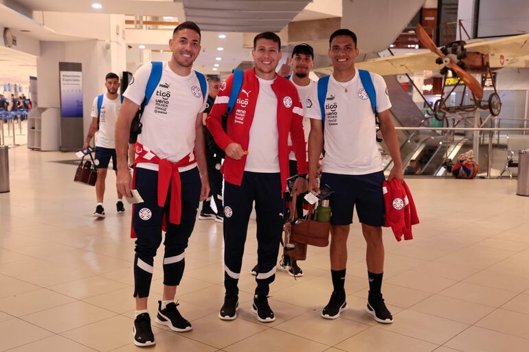 Álvaro Campuzano, Hernesto Caballero y Diego Gómez, rumbo a Chile.