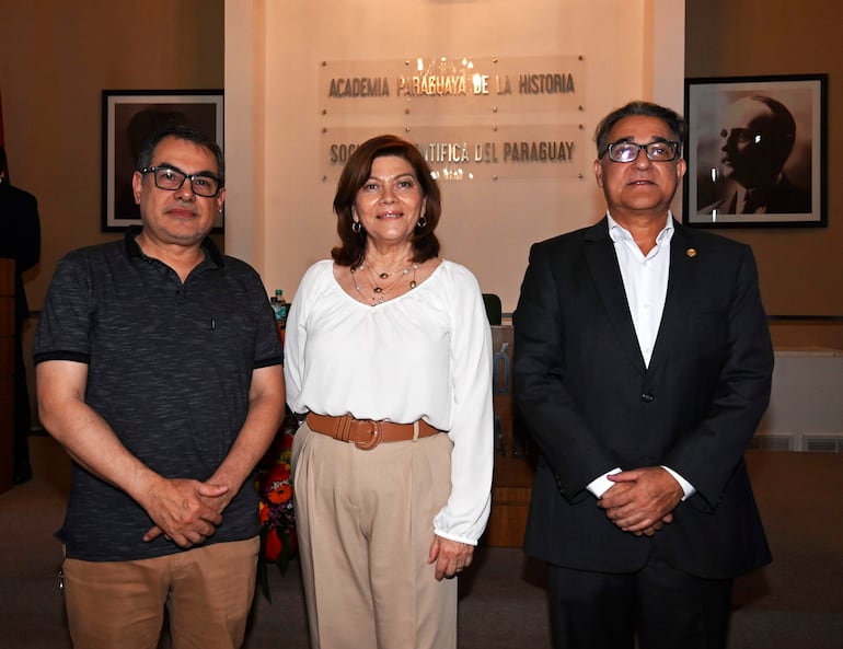 José Cartes, Deidamia Franco y Enrique Vargas