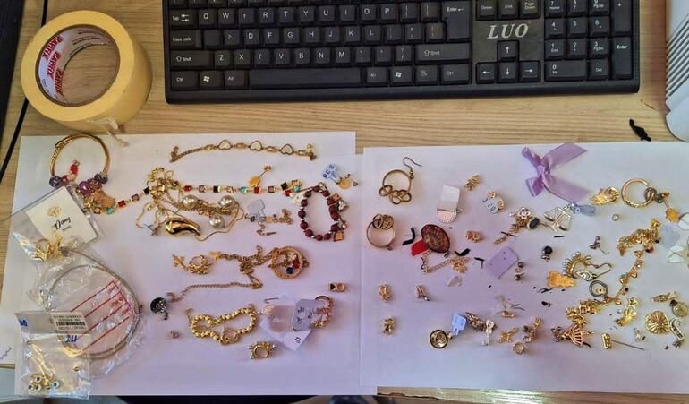 Las joyas hurtadas fueron recuperadas en su totalidad.