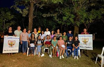 Integrantes de la Juventud Obrera Cristiana (JOC) de Caazapá se preparan para el primer seminario nacional, en el marco del centenario de la JOCI.