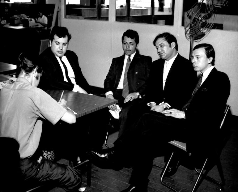 Los Mensajeros del Paraguay, durante una entrevista en ABC Color en 1970.