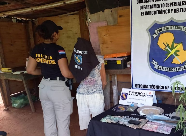 Allanamiento en Ypané deja drogas incautadas y una mujer detenida