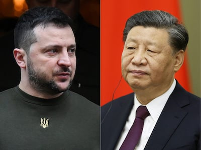 Esta composición de imágenes muestra al presidente de Ucrania, Volodímir Zelenski (izq.) y al presidente de China, Xi Jinping
