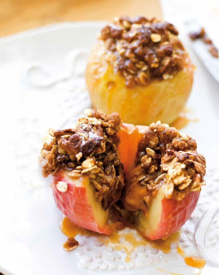 Manzanas rellenas especiadas