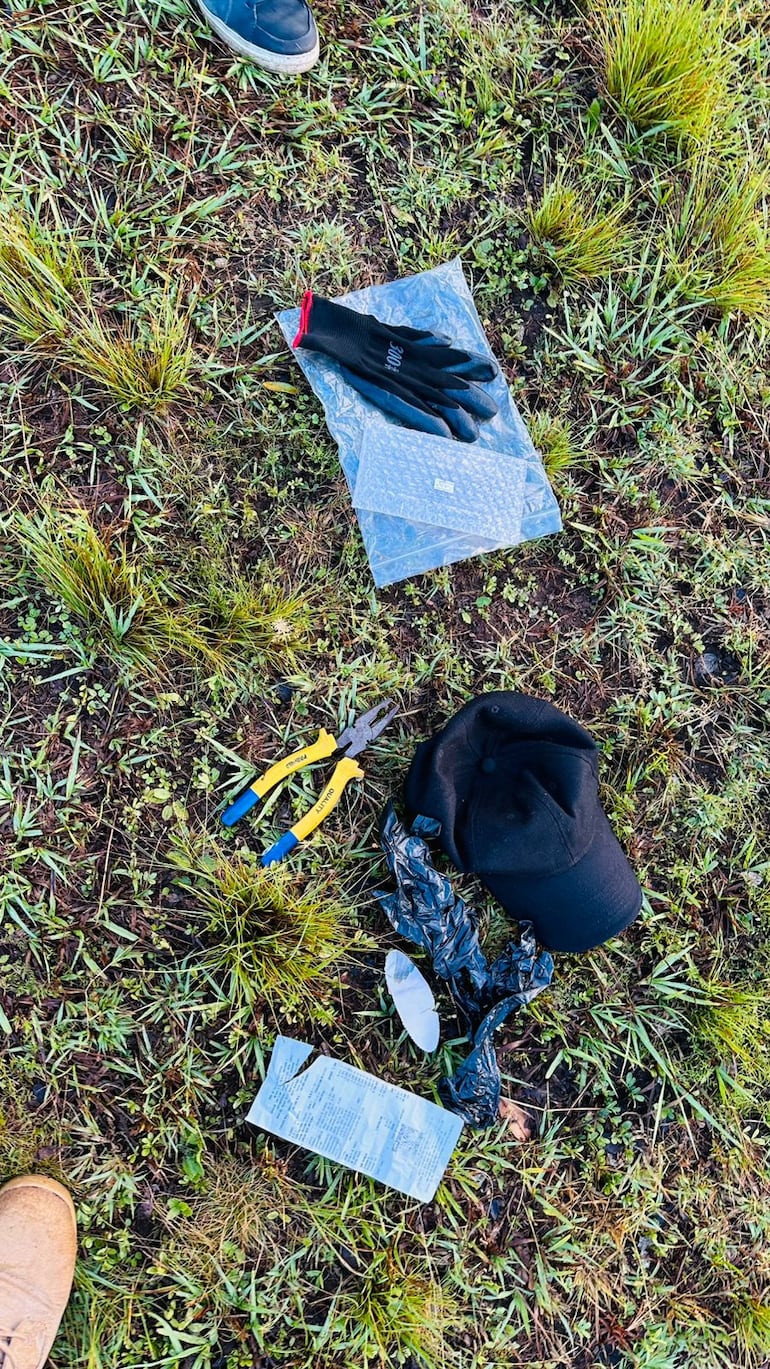 Hallan tres vehículos abandonados por banda que asesinó a guardia de seguridad en Encarnación