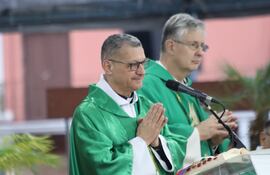 El presbítero César Nery Villagra cuestionó a los que aparentan modestia para llegar a cargos.