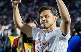 El delantero paraguayo, Ángel Romero está cerca de concretar su arribo a Boca Juniors, uno de los grandes del fútbol argentino.