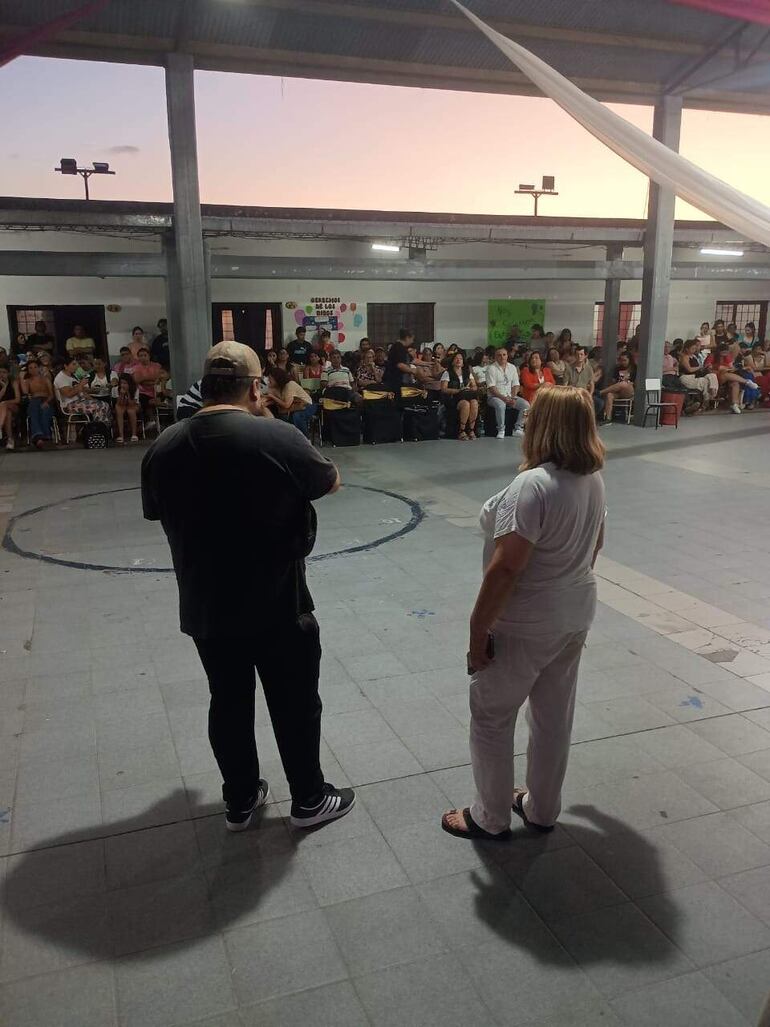 En Tucumán, Argentina, también se llevó a cabo un encuentro enmarcado en la iniciativa "Cuentos en Navidad".