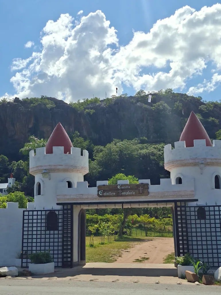 El ingreso al Castillo regala una panorámica espectacular para los visitantes.