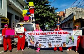 Manifestación de organización contra el maltrato animal (archivo).