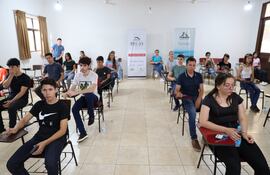 Alumnos listos para rendir la Prueba de Competencias Básicas.