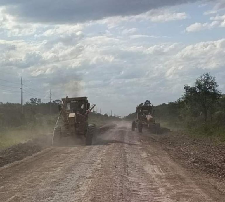 Reparacion del camino que llega la ruta bioceànica
