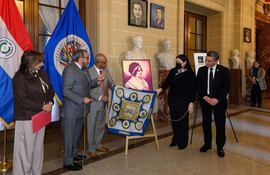 OEA rinde homenaje a Serafina Dávalos con retrato en su sede central