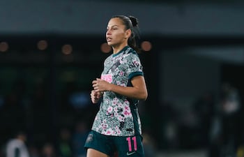 La paraguaya Claudia Martínez, jugadora de Washington Spirit, durante el debut en la National Women's Soccer League en un partido frente a Portland Thorns en el Audi Field, en Washington, Estados Unidos.