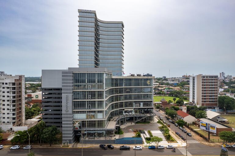 Durante estas semanas, los visitantes podrán disfrutar de talleres para niños, actividades interactivas como pintura navideña y cocina creativa, además de cuentos mágicos para los más pequeños.