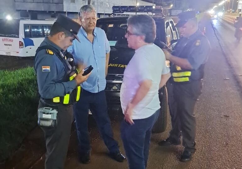 El conductor del minibús fue liberado y deberá comparecer esta mañana en la Fiscalía.