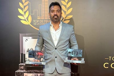 Fabián Giménez, director de la División Frío de Britam SA, recibió los premios.
