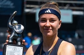 Karolina Muchova, campeona en Bad Homburg, en Alemania.