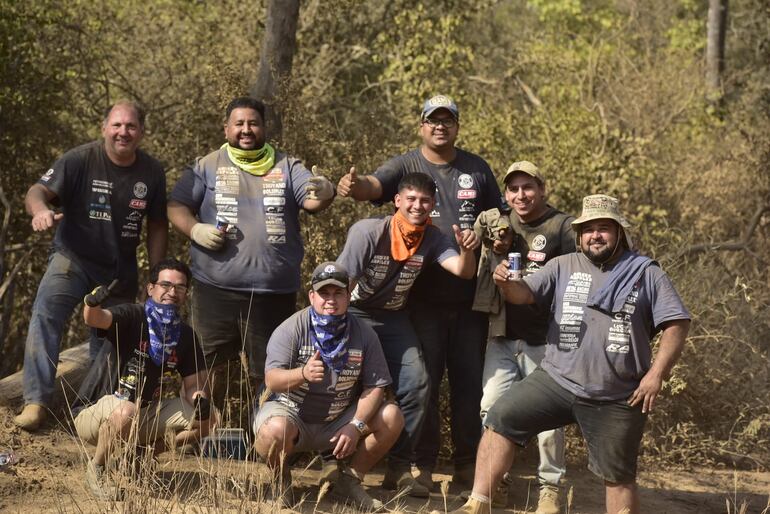 Los aficionados en los tramos de la Etapa 2 del Transchaco Rally 2023.