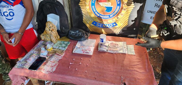 Senad detiene a presunto microtraficante en Encarnación.