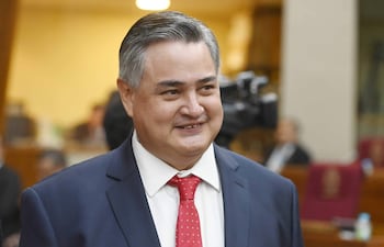 INICIO DE TEMPORADA PARLAMENTARIA - DIPUTADOS
ARCENIO ACUÑA. LUIS MARÍA GONZÁLEZ VAESKEN tiki