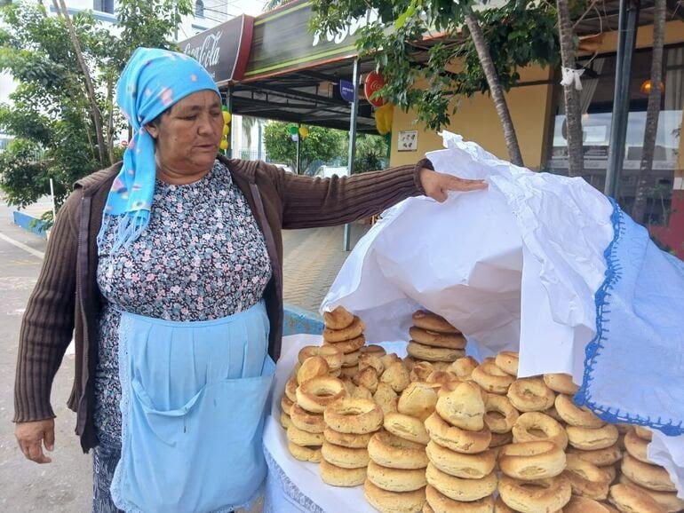 ¿La chipa será más cara este año?: esto es lo que revela un sondeo a vendedoras de Caacupé