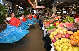 La presentación en el Agroshopping tuvo una cálida recepción.