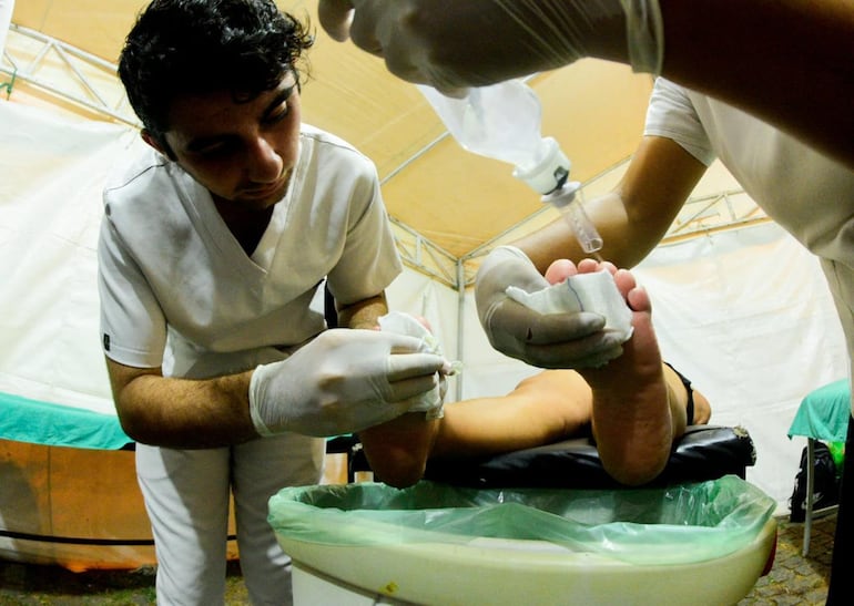 Las ampollas en los pies son uno de los problemas más frecuentes que se atienden en los puestos de salud.