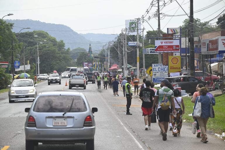 Los peregrinos ya están camino a Caacupé.