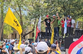 En medio de gremios en pie de guerra, hoy supuestamente se dará un debate en el Senado, en víspera al tratamiento de la reforma de la Caja Fiscal en Senado.