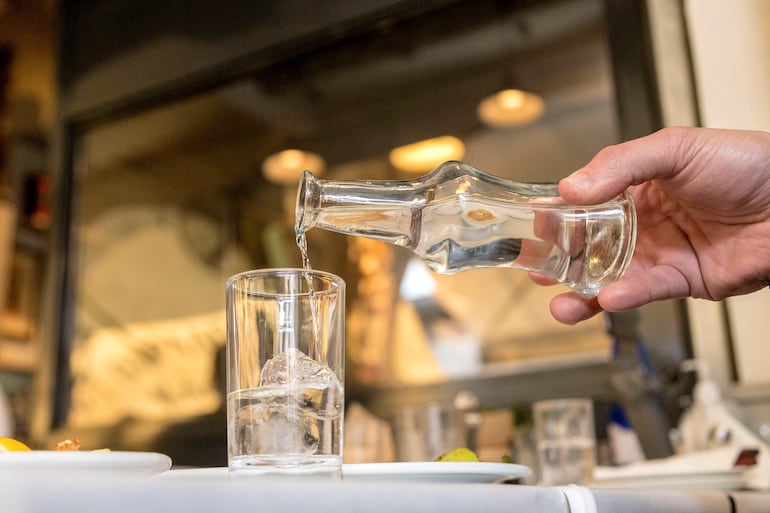 Tsipouro griego.