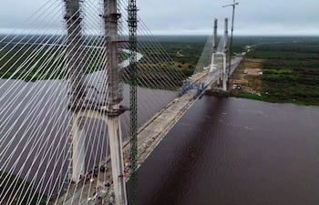 Puente de la Ruta Bioceánica, una obra clave para fortalecer la integración regional y el comercio.