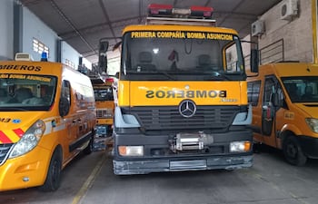 Móviles al servicio de la Primera Compañía Bomba de Asunción.