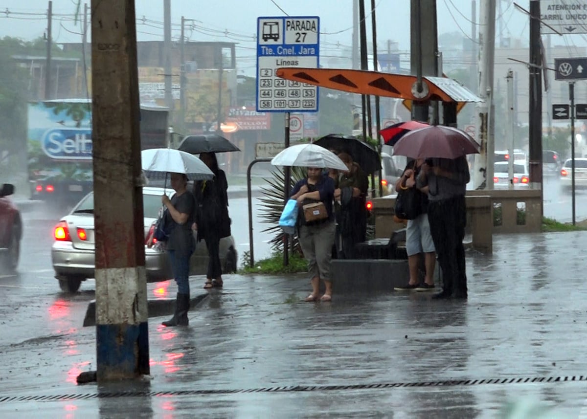 Meteorología anuncia un domingo frío, con lluvias en varios puntos