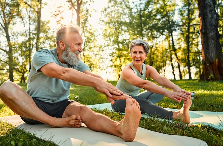 Concepto de actividad física, movilidad, flexibilidad, entrenamiento.