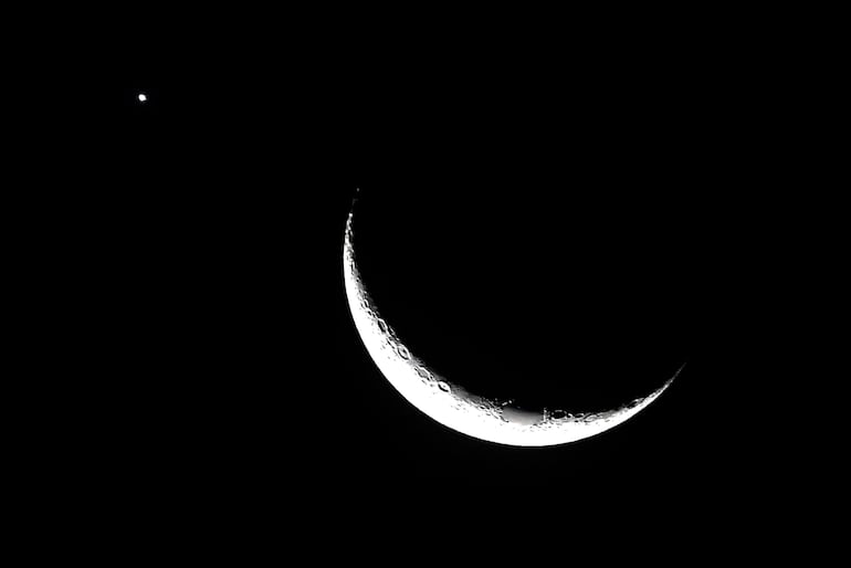 Mirá cómo la Luna se "junta" con Venus y Júpiter - Nacionales