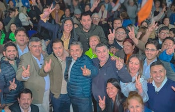 Miguel Prieto sella una alianza electoral con el PLRA para apoyar al candidato liberal a intendente de Ñemby, el exgobernador y exsenador Blas Lanzoni.