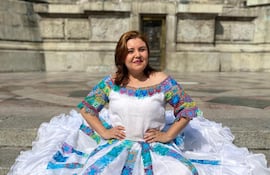 La cantante Vivi Talavera estará al frente del concierto "Guaranias, Flores y Sentimiento Popular", que se realizará hoy en la AMP.