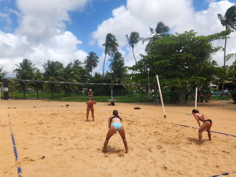 Intesidad en el entrenamiento de las chicas en Brasil.