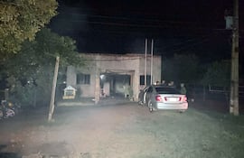 El edificio del puesto policial que fue quemado por el EPP en la colonia Naranjito.