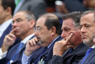 El Supremo Tribunal Federal (STF) que muestra al expresidente, Jair Bolsonaro (2do. de la der.) durante la primera audiencia ayer, en Brasilia (Brasil). 