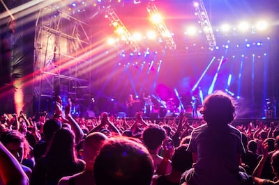 Imagen ilustrativa: un concierto un público repleto.