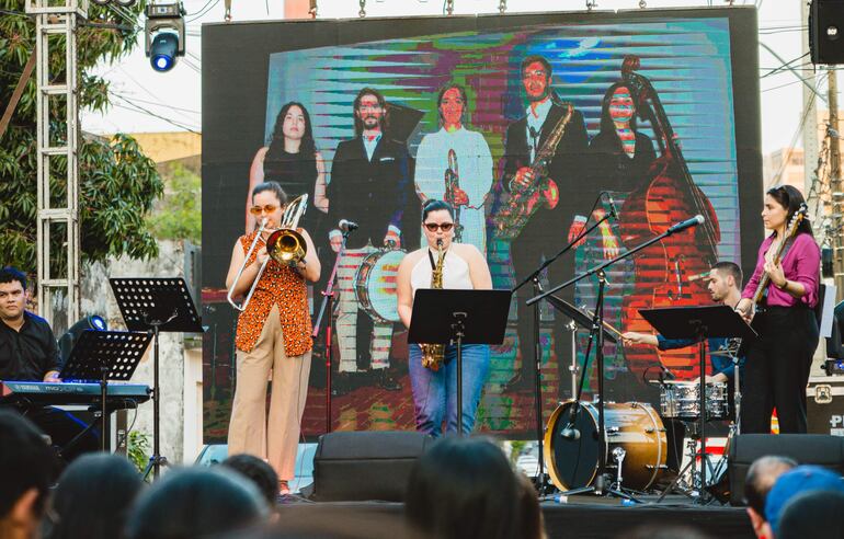 /pf/resources/images/abc-placeholder.png?d=2393