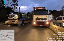Embotellamiento generado esta mañana en San Lorenzo, sobre la ruta PY02.