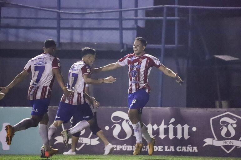 Sportivo Carapeguá eliminó a Fernando de la Mora